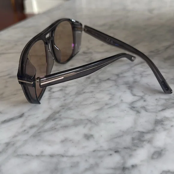 Tom Ford aviator style glasses